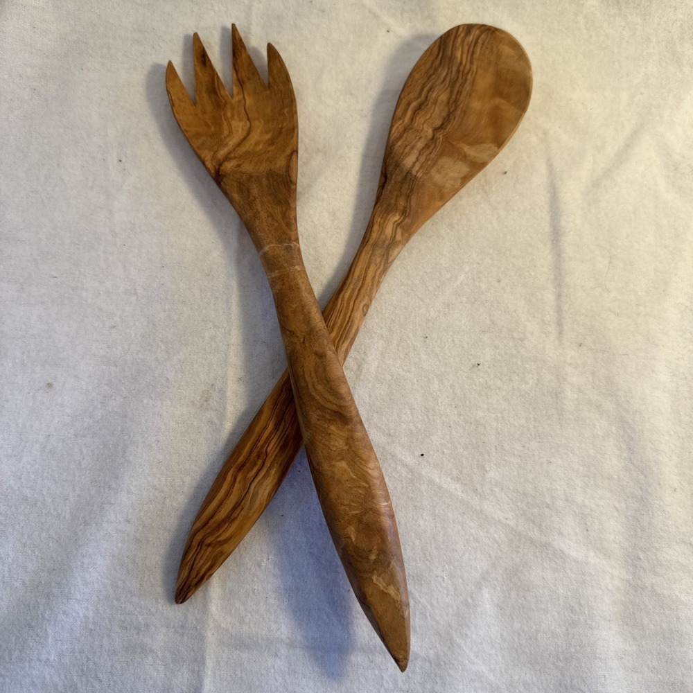Vtg Olive Wood Salad Server Set - 12 Inch Wooden Tongs - Rustic Made In Spain